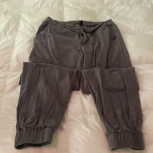 SHEIN medium petite woman’s cargo pant. Hardly worn